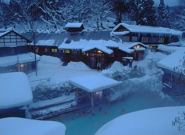 雪見温泉ランキング2位：秋田県　乳頭温泉