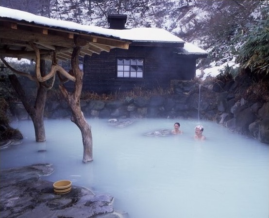 雪見温泉ランキング2位：秋田県　乳頭温泉