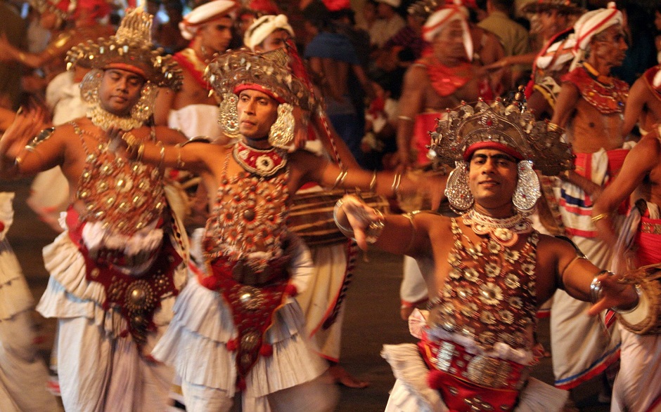 ペラヘラ祭り,ペラヘラ祭りで踊るダンサーは選ばれし人だけ
