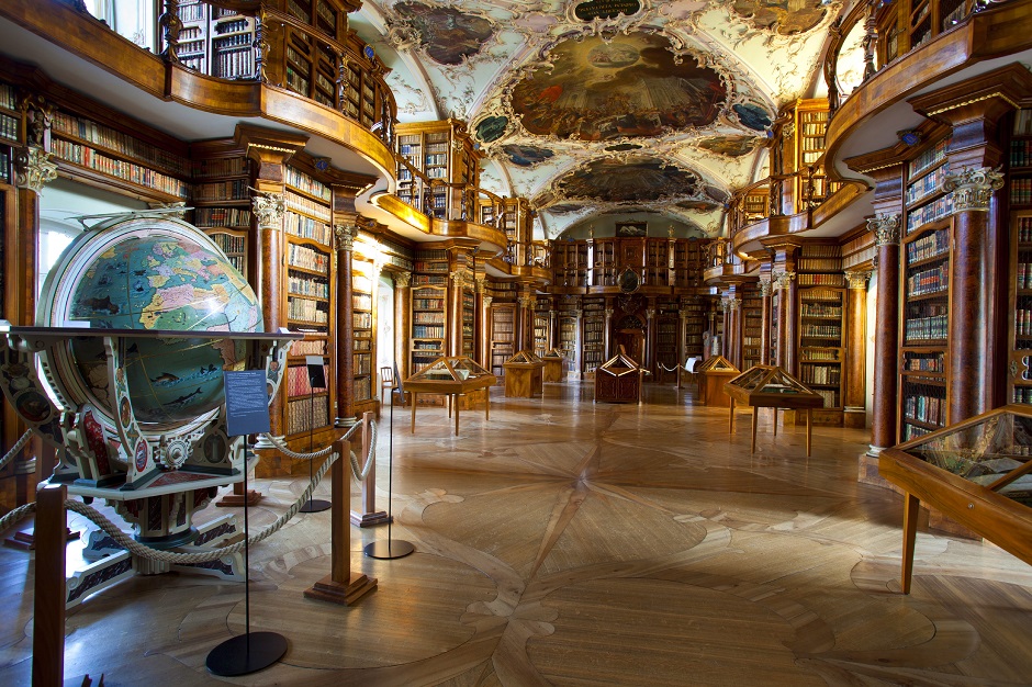 ザンクトガレン修道院図書館