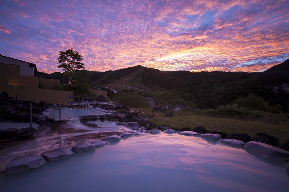 みんなが行ってみたい温泉地から厳選 この冬 雪見温泉にオススメの宿5選 Like The World Magazine