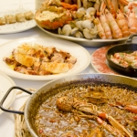 2人で見た景色やおいしい食べ物に、一緒に感動できたこと。