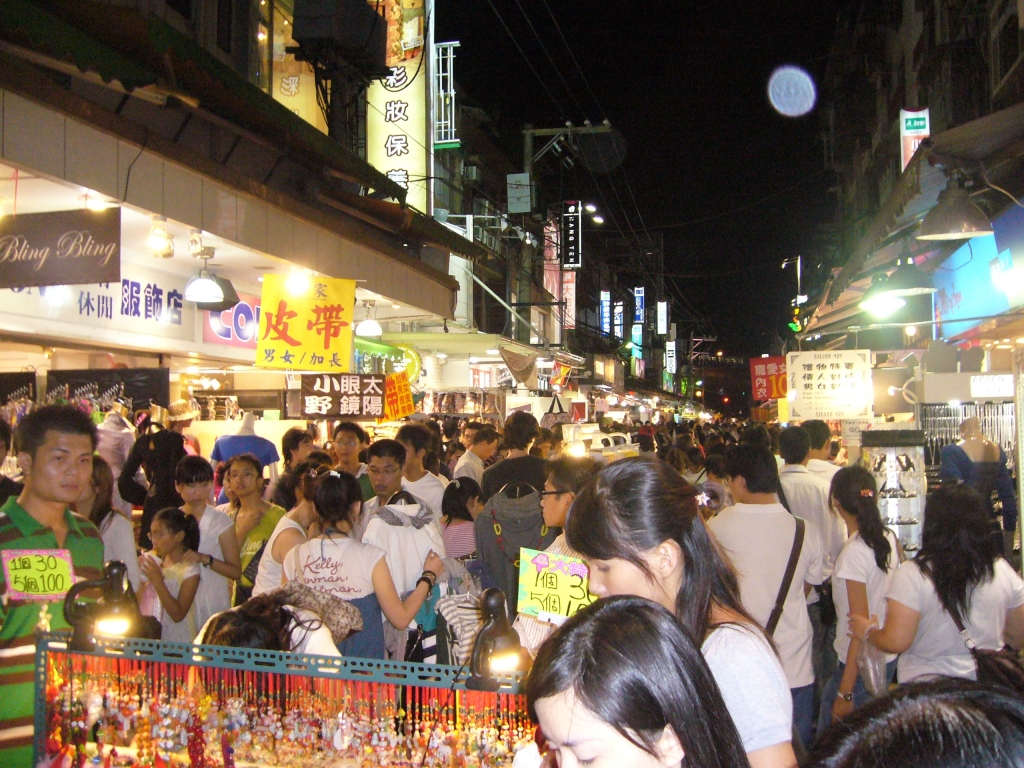 台北市にある有名夜市、士林夜市