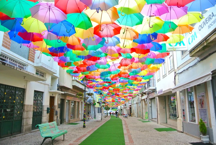 かわいい女子旅におすすめ！世界のカラフルスポット5選