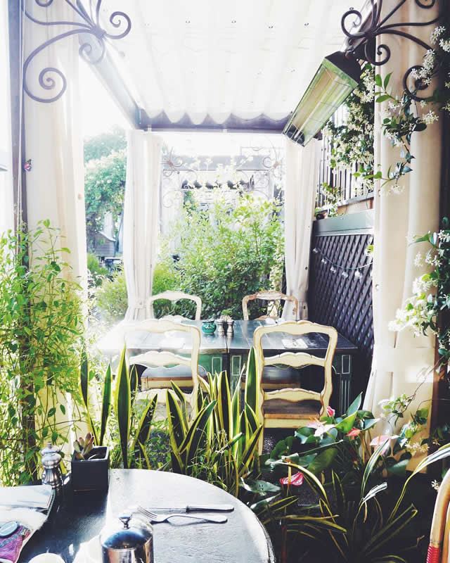 ロサンゼルスのフォトジェニックスポット第9位:プティ エルミタージュ ロサンゼルスのフォトジェニックスポット第9位:プティ エルミタージュ