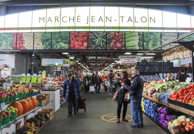 カナダ モントリオール　Jean-Talon Market