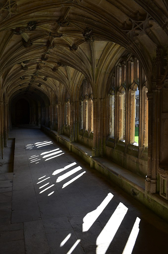 レイコックアビー回廊