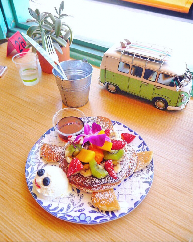 CAFE MOREY’Sのホヌ フルーツ パンケーキ