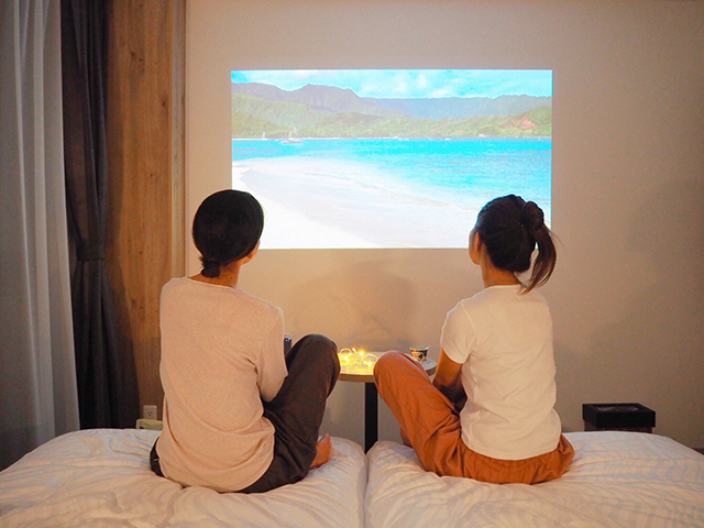 変なホテル関西空港　シアタールーム