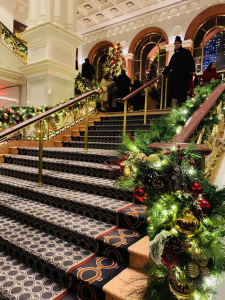 ロッテ ニューヨーク パレス