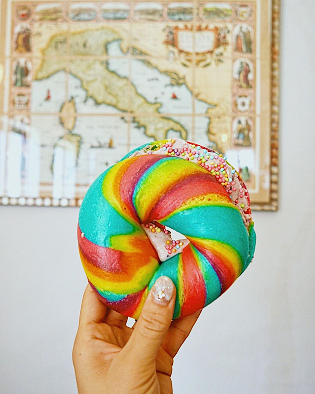 コーヒー&ブレッド カラカラ 沖縄