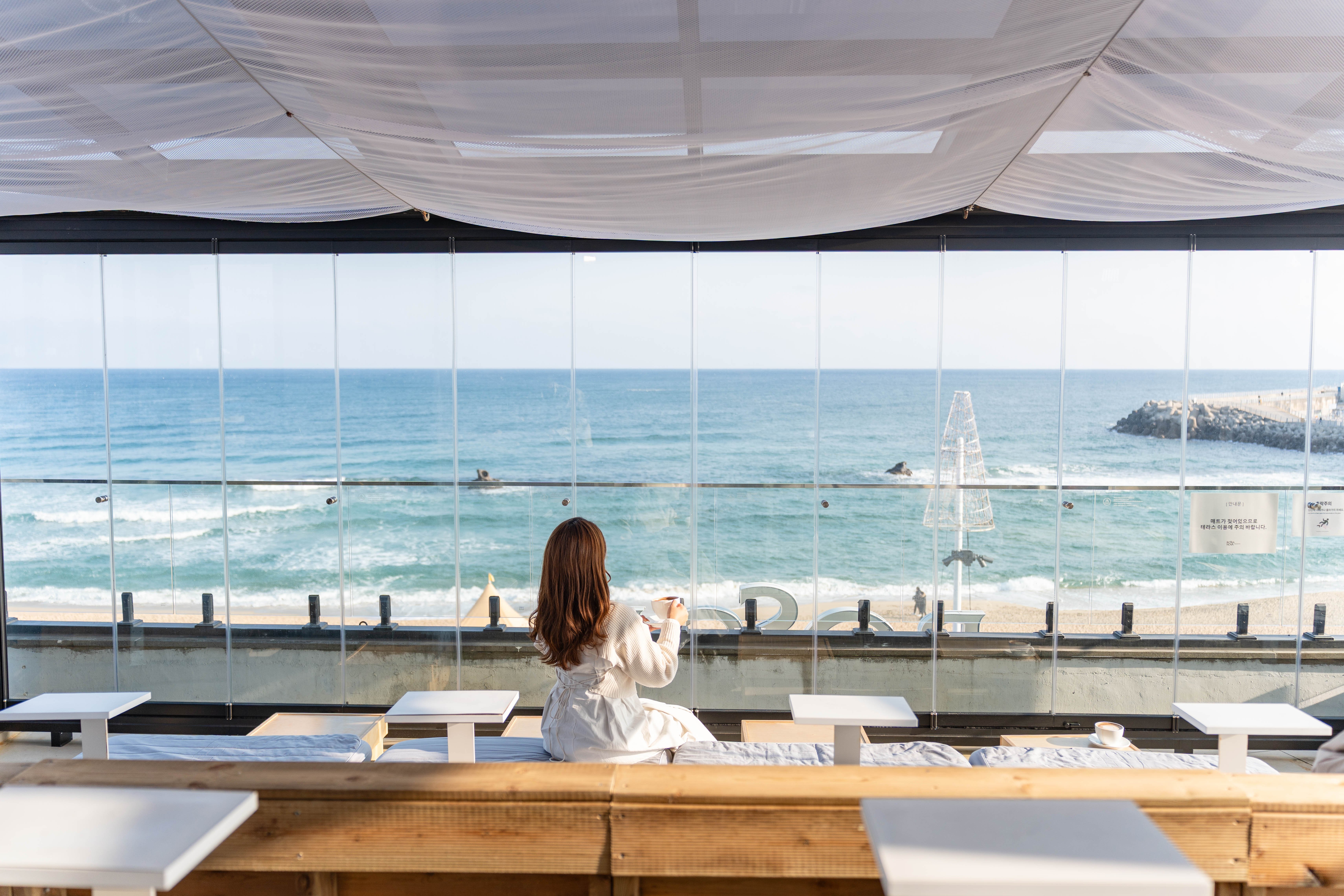 波音とコーヒーの街。江陵(カンヌン)市で過ごす、冬の韓国